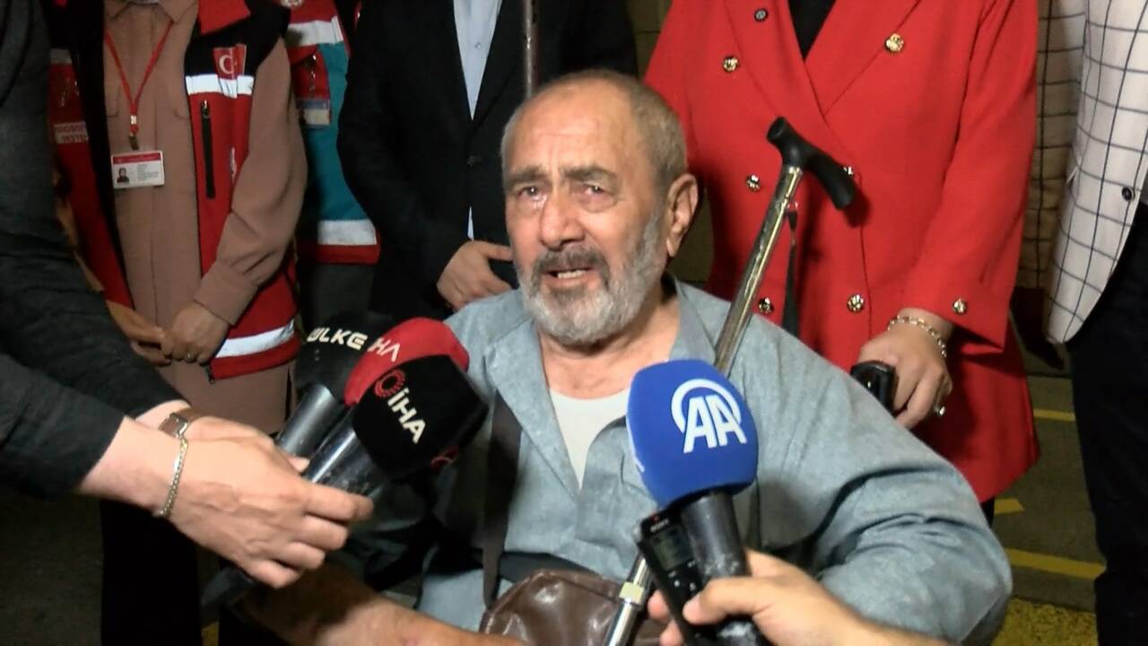 Sivas'tan yaklaşık 40 yıl önce gittiği Suudi Arabistan'ın Mekke kentinde
