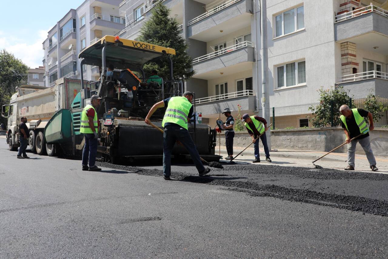 Bursa'da sürücülere saat uyarısı! O ilçede tüm yollar yenileniyor... 3 5 5
