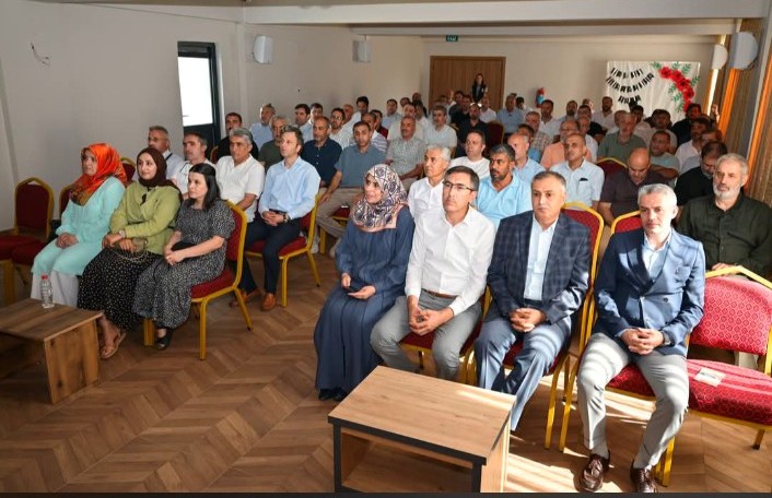 Siyasette ilk: Yanlışı tekrarlamayıp hedefi doğru planlamak için Ar-Ge 11 5 yazi icin anadolu imam hatip liseleri mudurlerine kuran egitim merkezleri