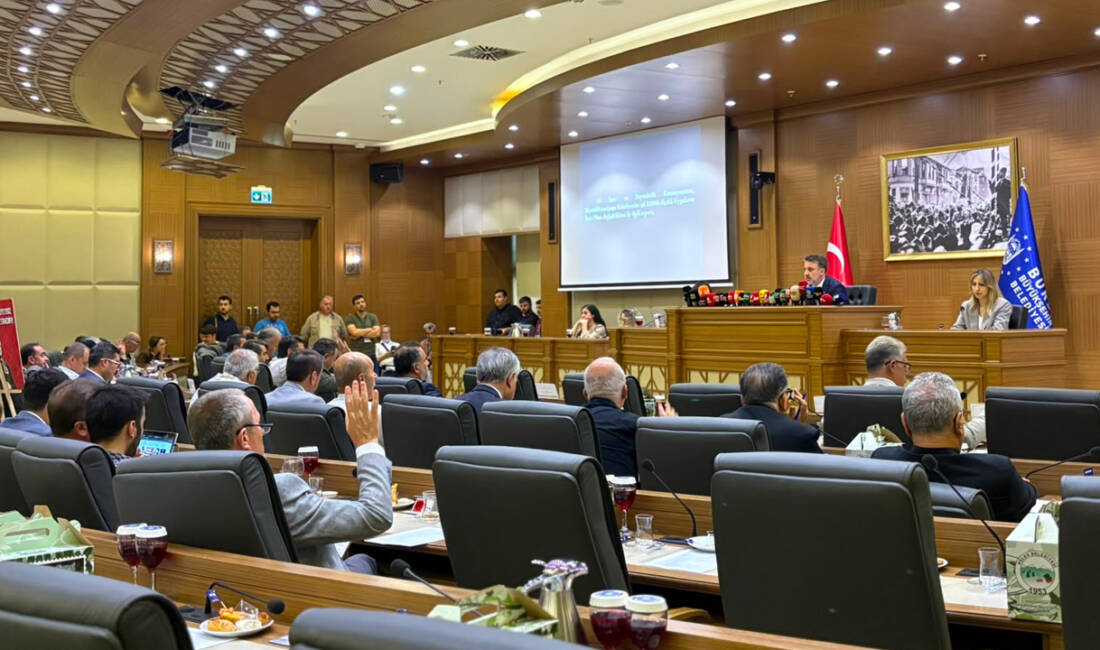 Bursa Büyükşehir Meclisi tatile girdi! Yeni toplantı ne zaman? Bursa Büyükşehir Belediye Meclisi, Temmuz ayı ikinci oturumunda önemli gündem