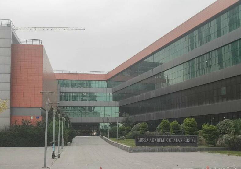 Mudanya Yolu bu yaz sıkışık: Köprüler bitiyor, kazılar sürüyor, sıra yola geldi! 12 6 yazi icin baobdaki panelde tmmob kadin baskanlari konusacak38138djpqu3