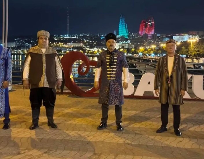6 yazi icin menteseli cengiz cengiz butun baku39547m1srtn