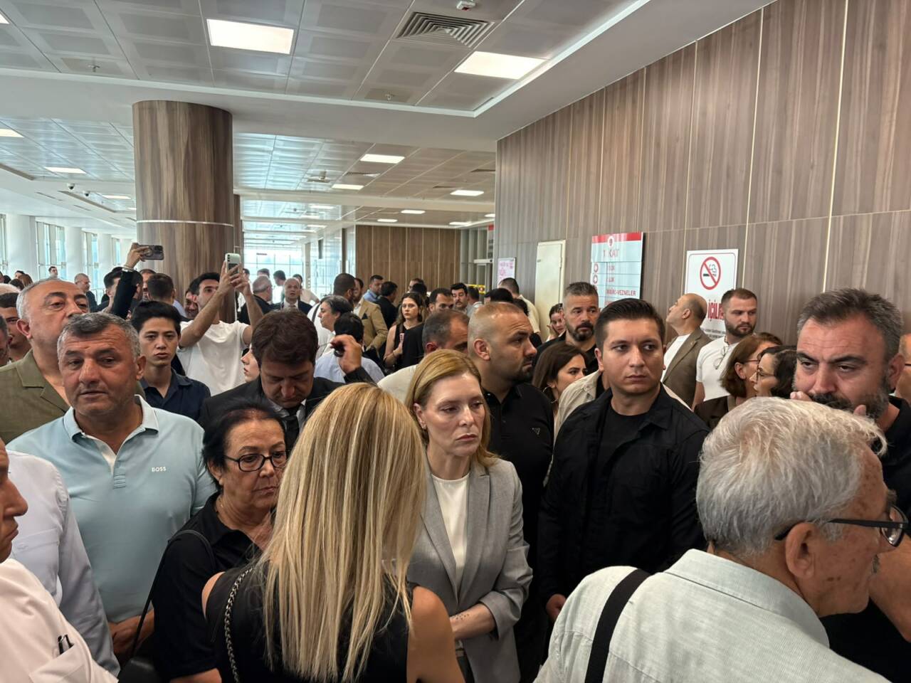 Mustafa Bozbey davası başlıyor! Destek için geldiler 4 644503b5 bbf3 47fb 8095 2f6f30b43ad3