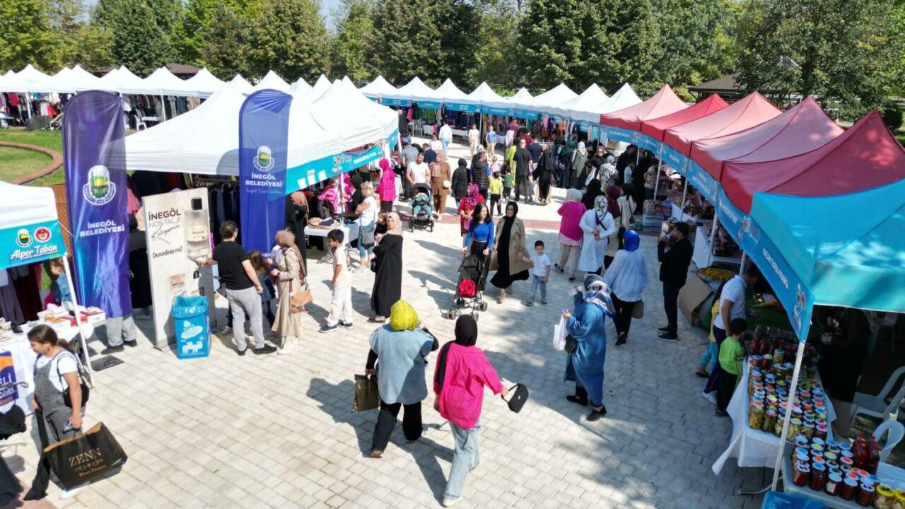 Bursa'da kadınların dört gözle beklediği dev şenlik başlıyor! 2 66a93e96535a38cac895e2ac19bde249ddc94362