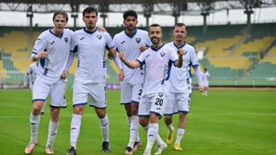 Karacabey Belediyespor Başkanı Ekrem Senal, "Yönetim kurulu üyelerimizin ortak talebi