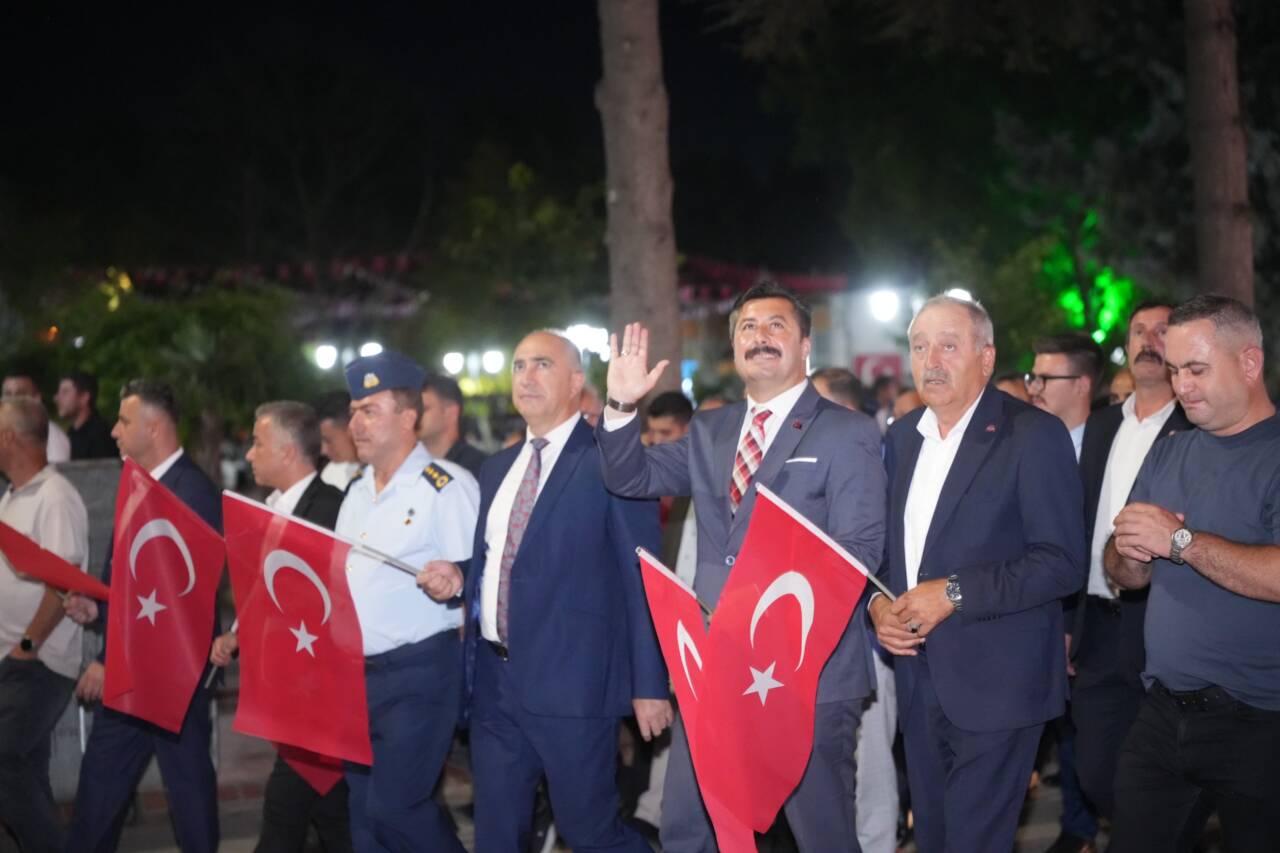 Yenişehir'de 15 Temmuz ruhu yaşatıldı 6 711