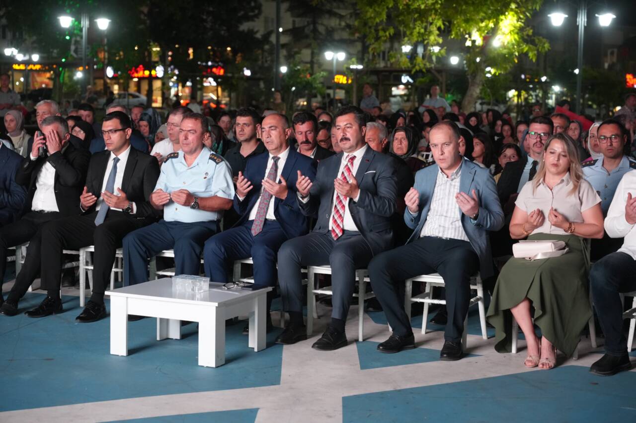 Yenişehir'de 15 Temmuz ruhu yaşatıldı 1 716