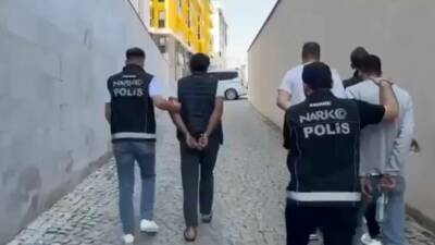 İçişleri Bakanlığı, uyuşturucu madde satıcılarına yönelik 75 ilde düzenlenen operasyonlarda