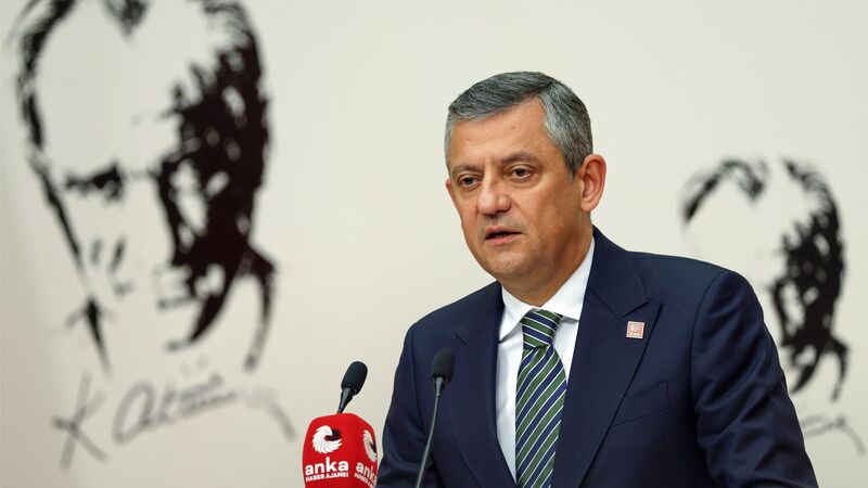 Özgür Özel’in yeni partisinden ayrıntılar Özgür Özel'in kuracağı yeni parti için logo siparişi verildi. Şirketler