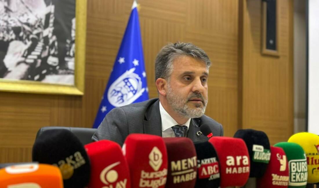 Bursa Büyükşehir Meclisi’nde gerginlik; ‘Kayapa krizi, işten çıkarmalar…’ Bursa Büyükşehir Belediyesi Temmuz ayı toplantısında gündem dışı söz alarak