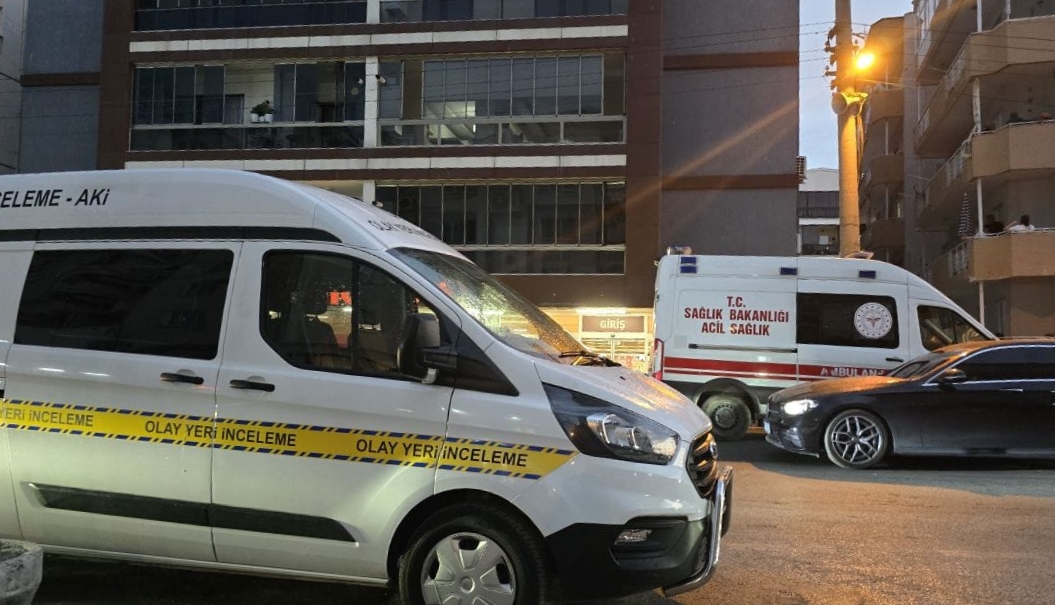Bursa’da kadın cinayeti Bursa'nın Mudanya ilçesinde bir kadın, evinde kesici aletle öldürülmüş halde