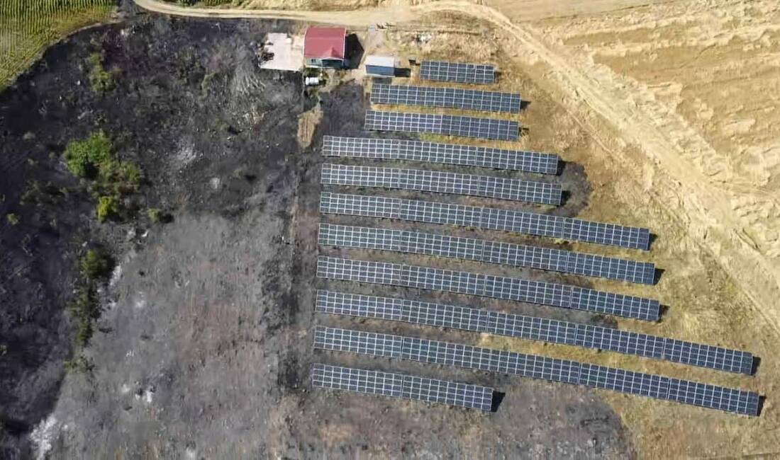 Bursa’daki güneş enerji santralinde patlama Bursa'nın İnegöl ilçesinde meralık alanda çıkan yangın söndürüldü.