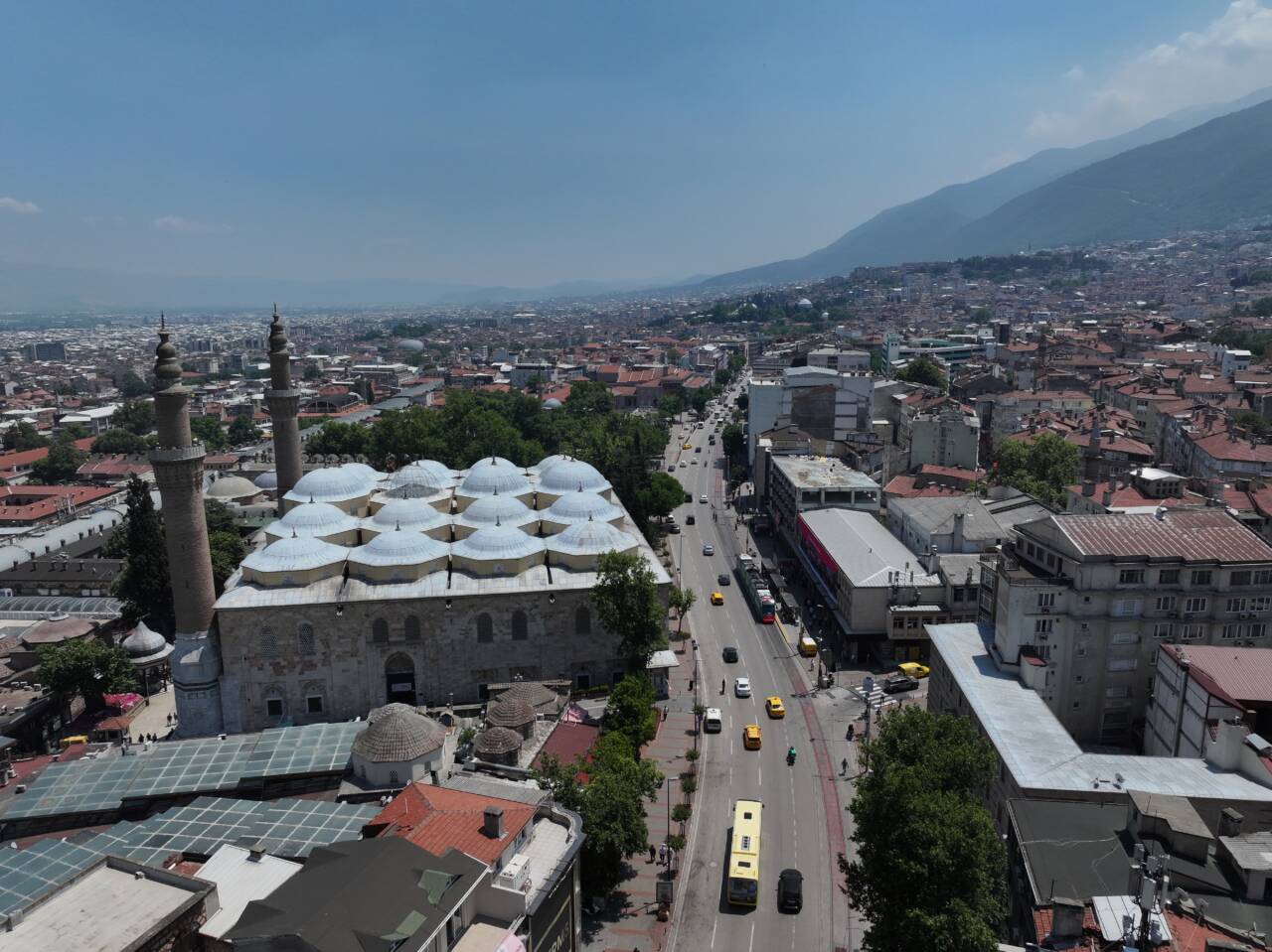Bursa'nın tarihi ve yeni modern binalarına bir de bu fotoğraflarla