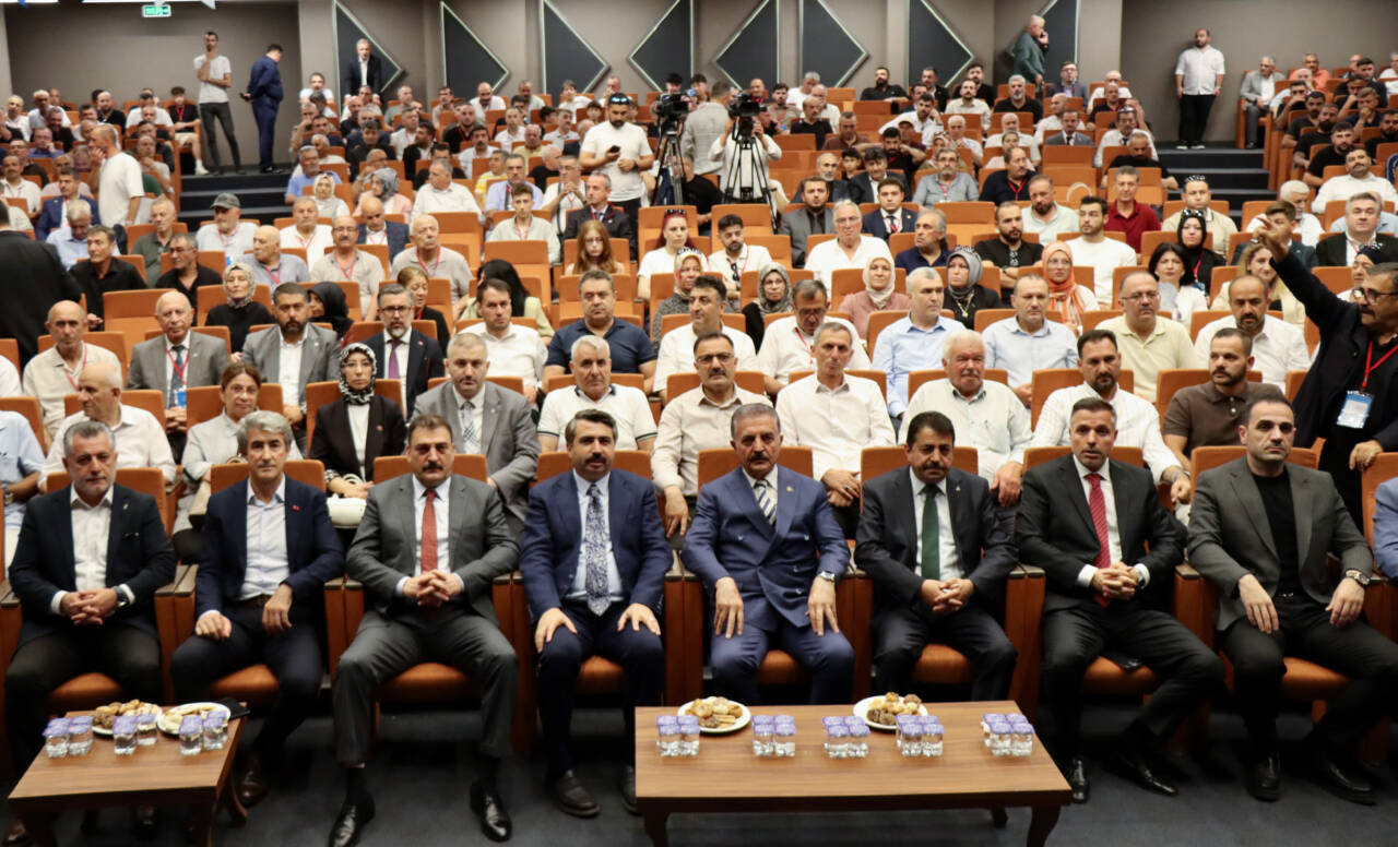 MHP Genel Sekreteri Büyükataman Bursa'da konuştu: 'Türkiye, coğrafyamızın güvenli limanıdır' 3 aa 20260718 42006628 42006627 mhpgenelsekreteribuyukatamanpartisininyildirimilcebaskanligikongresindekonustu