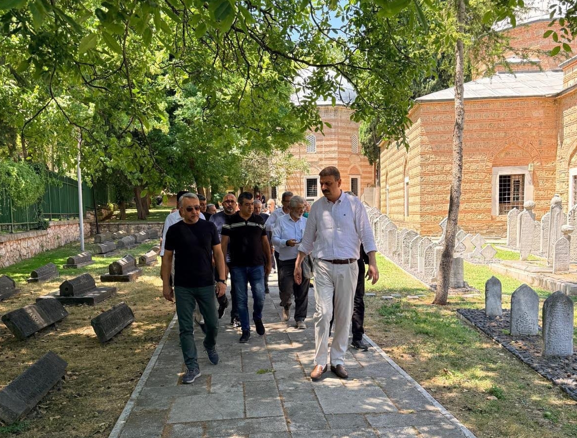 Vakıflar Genel Müdürü Aksu'dan Bursa'daki vakıf varlıklarına ziyaret 2 aa 20260718 42006792 42006789 vakiflargenelmuduruaksubursavebileciktekivakifkulturvarliklariniziyaretetti