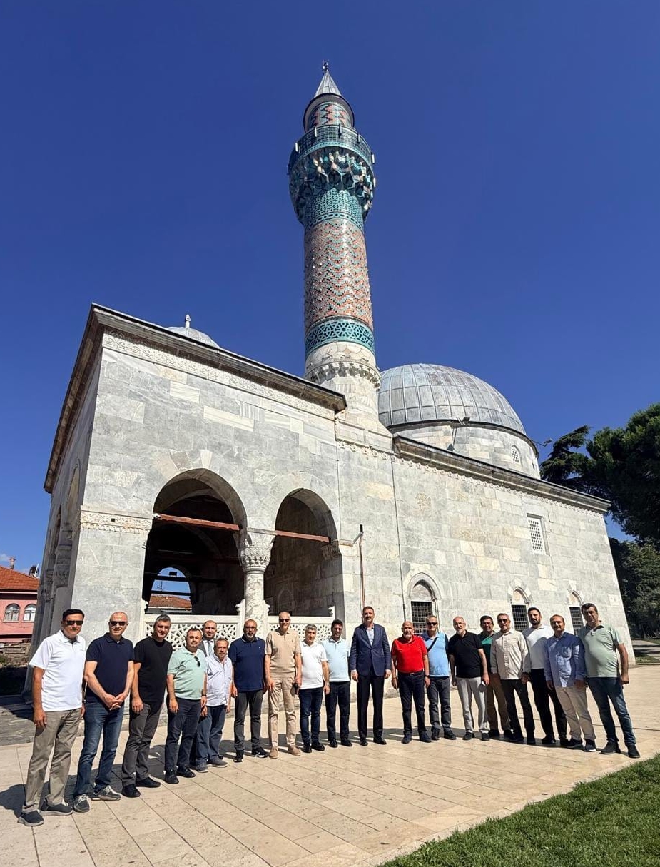 Vakıflar Genel Müdürü Aksu'dan Bursa'daki vakıf varlıklarına ziyaret 4 aa 20260718 42006792 42006791 vakiflargenelmuduruaksubursavebileciktekivakifkulturvarliklariniziyaretetti