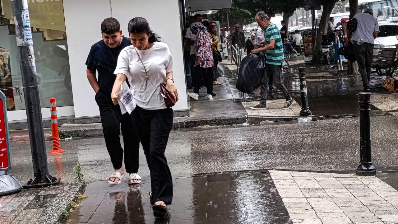 Adana'da temmuz sağanağı 2 adanada temmuz saganagi 28e5acb8cbb7
