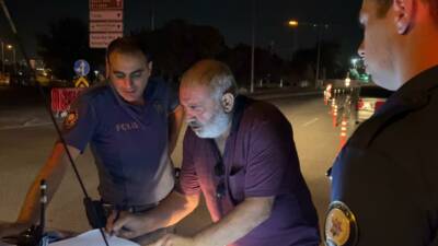Kayseri'nin Melikgazi ilçesinde polis ekiplerinin ‘dur' ihtarına uymayan sürücü kısa