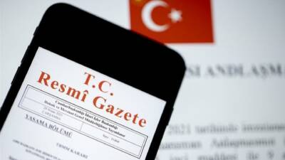 Bazı bakanlıklara ilişkin atama ve görevden alma kararları Resmi Gazete'de