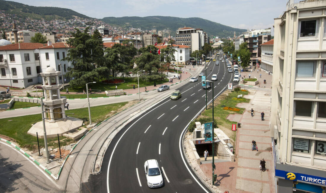 Bursalılara önemli duyuru: İşte 15 Temmuz’da trafiğe kapatılacak güzergahlar Bursa Emniyet Müdürlüğü, 15 Temmuz Demokrasi ve Milli Birlik Günü’nün
