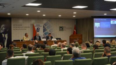 Bursa Serbest Muhasebeci Mali Müşavirler Odasının ev sahipliğinde düzenlenen "Vergi