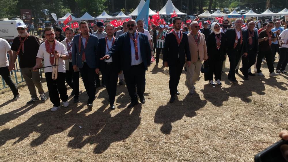 30 bin Giresunlu Bursa'da buluştu: 3 gün 3 gece horon 5 aw74066102