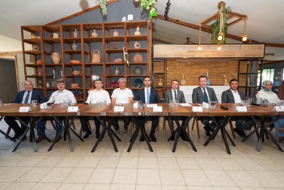 Bursa'da eski hükümlülere Koruma Kurulu'ndan destek 2 aw74824401