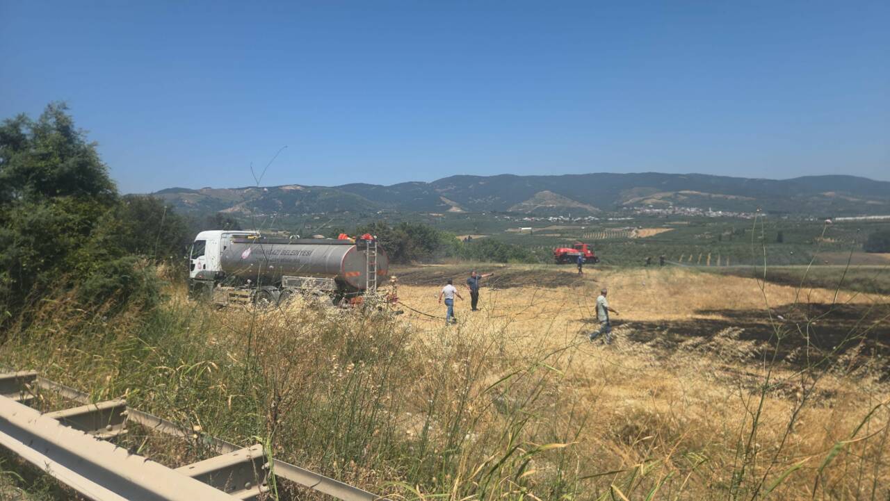 Bursa'da korkutan yangın! 1 aw75127601