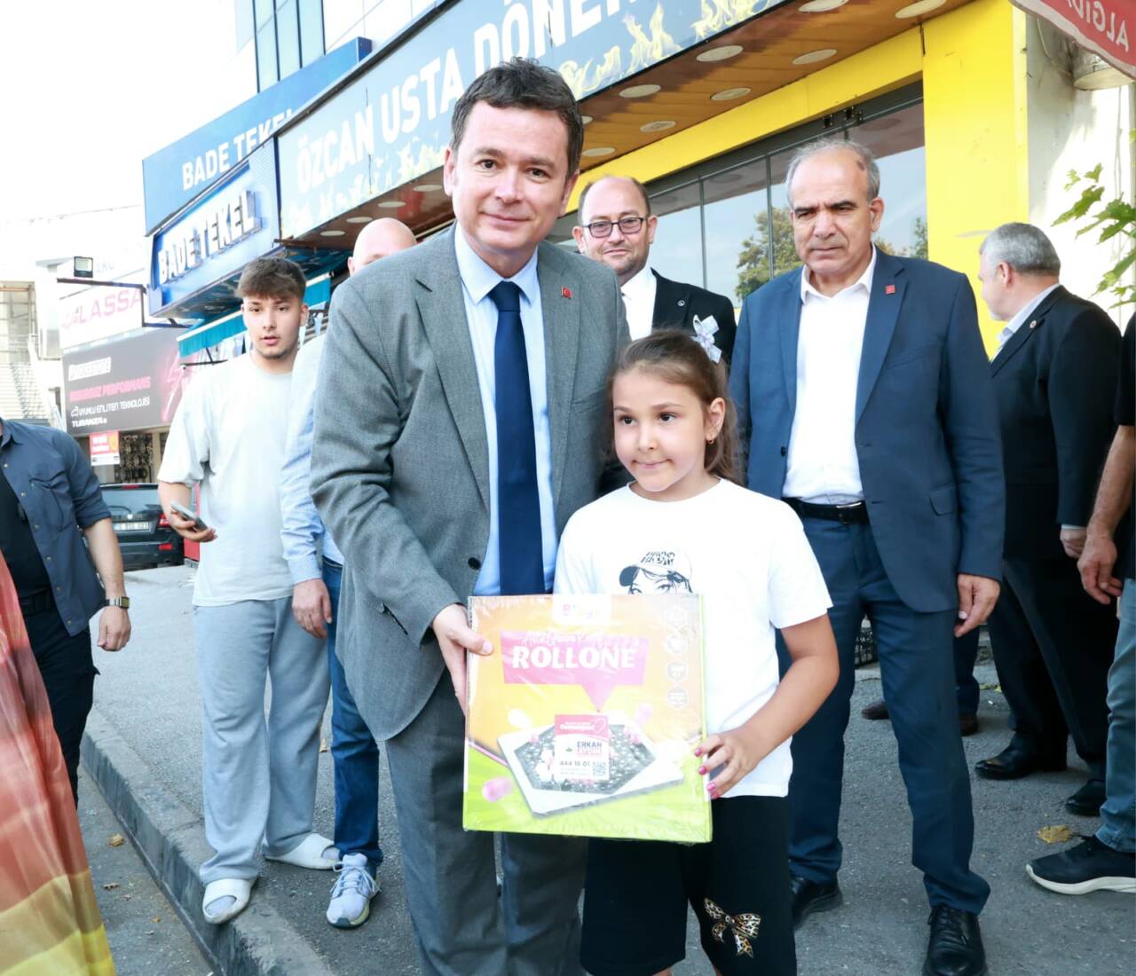 Bursa Gençosman Ayakkabıcılar Çarşı esnafına müjde 3 ayakkabici esnafina ziyaret 6
