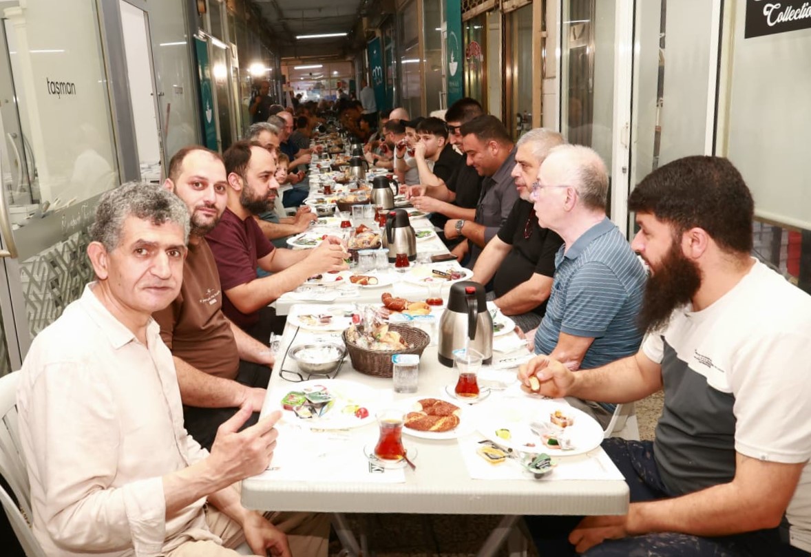 Bursa Gençosman Ayakkabıcılar Çarşı esnafına müjde 4 ayakkabici esnafina ziyaret 8