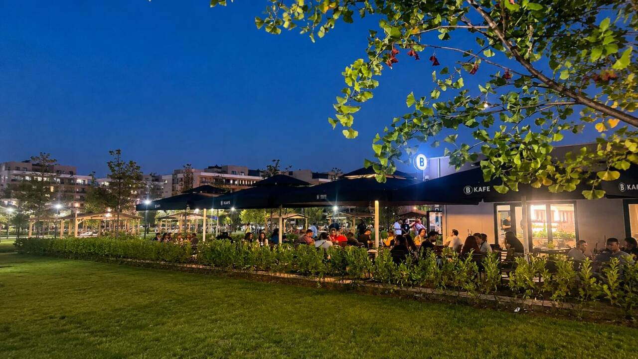 Bursa'nın yeni Özlüce'sine müjde! Bir şubesi daha açıldı... 3 b kafe