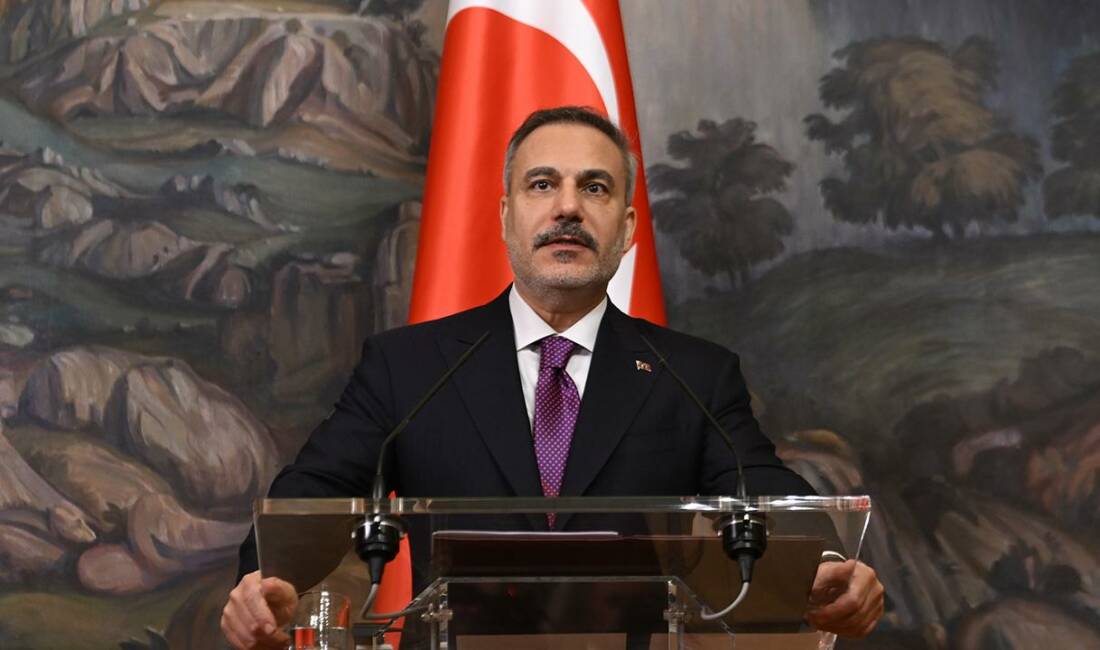 Dışişleri Bakanı Hakan Fidan, yarın Fransa'nın başkenti Paris'te düzenlenecek Ukrayna
