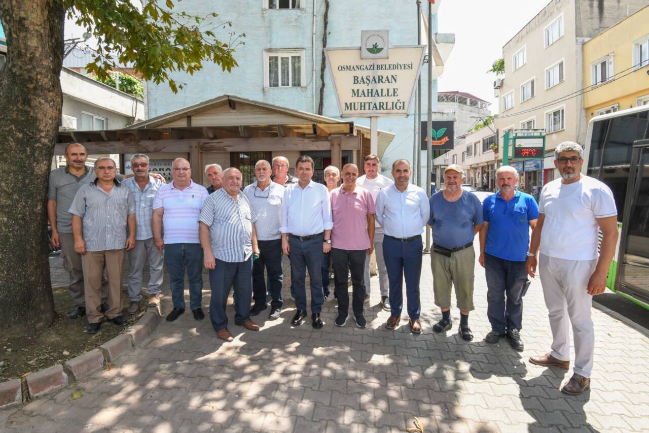 Başkan Aydın mahalle mahalle geziyor! Vatandaşın talebini yerinde dinledi 10 Başkan Aydın, Başaran Mahallesi'nde vatandaşlarla buluştu