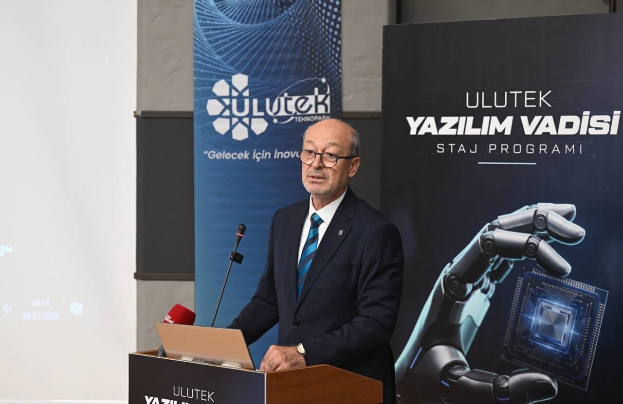 Bursa’da Yazılım Vadisi hamlesi! Genç yetenekler sektörle buluşuyor 4 ULUTEK Yazılım Vadisi ile Üniversite ve İş Dünyası Arasında Güçlü Köprü