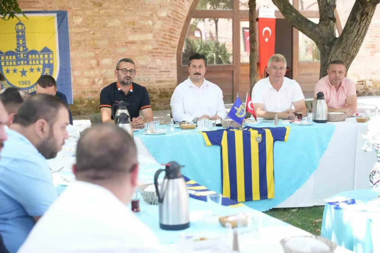 Bursa ekibinde yeni dönem 3 bursa ekibinde yeni donem 57c90e7640bd