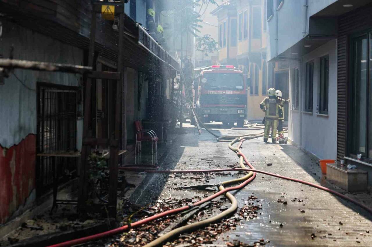 Bursa itfaiyesinin bilançosu açıklandı 1 bursa itfaiyesinden bilancosu aciklandi 4036b53f0f10