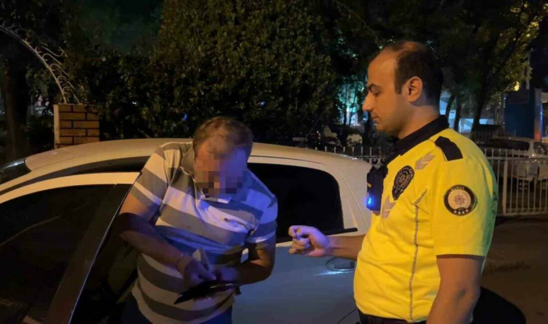 Bursa trafiğinde alkol denetimi Bursa’da alkol denetimi yapan ekipler, uygulama noktasının 50 metre gerisinde
