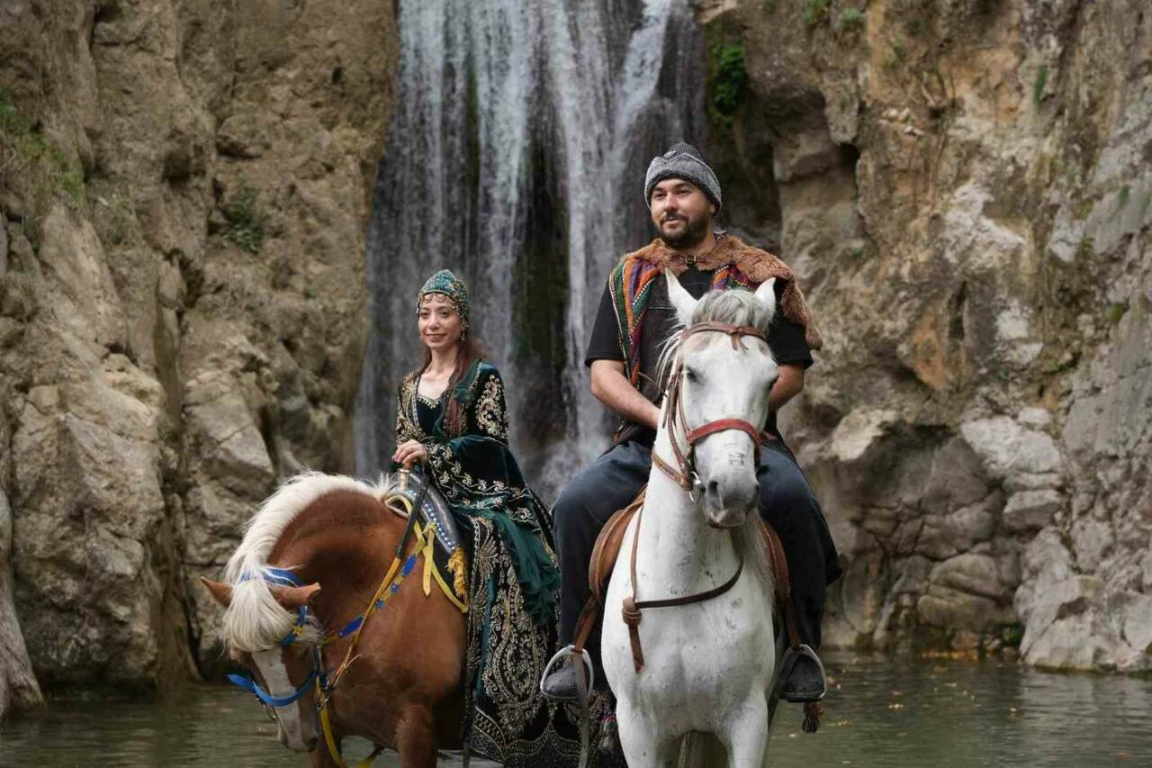 bursada 700 yillik tarihi sevda yeniden hayat buldu 964e993da2b3