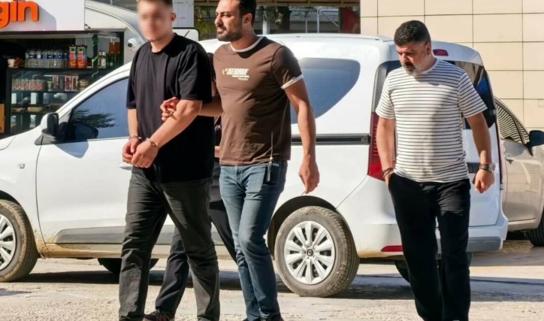 Bursa’nın İnegöl ilçesinde arkadaşı Enes A.’yı (18) silah ve bıçakla