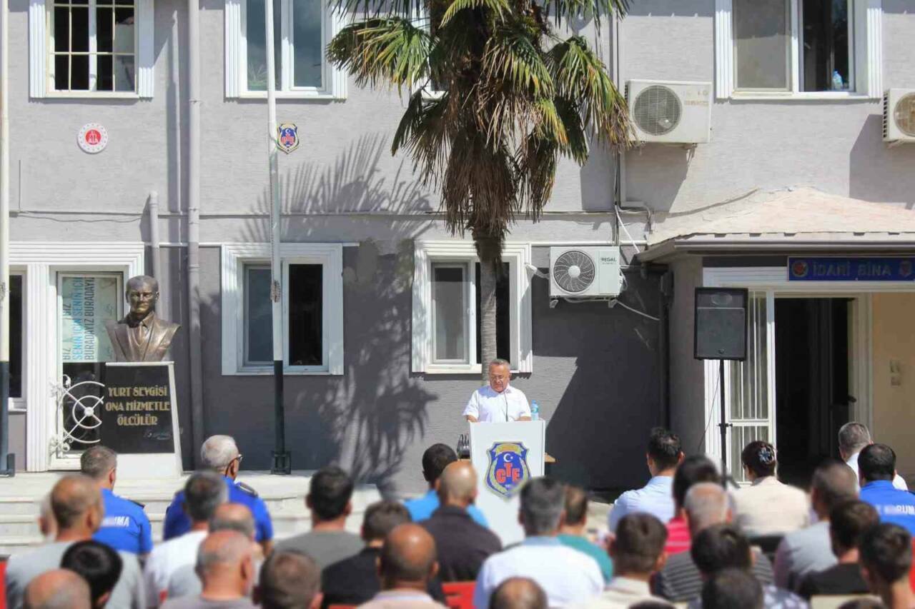 Bursa'da cezaevinde 15 Temmuz anması 4 bursada cezaevinde 15 temmuz anmasi 6f73fb2f5482