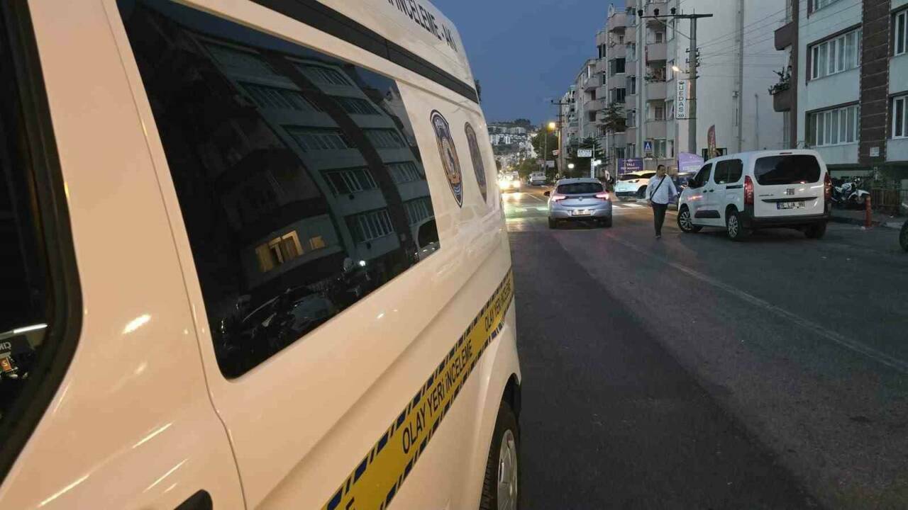 Bursa'da dehşet! Boğazı kesilerek öldürülen kadının katili belli oldu 1 bursada dehset bogazi kesilerek oldurulen kadinin katili belli oldu 1f7a5737b50e