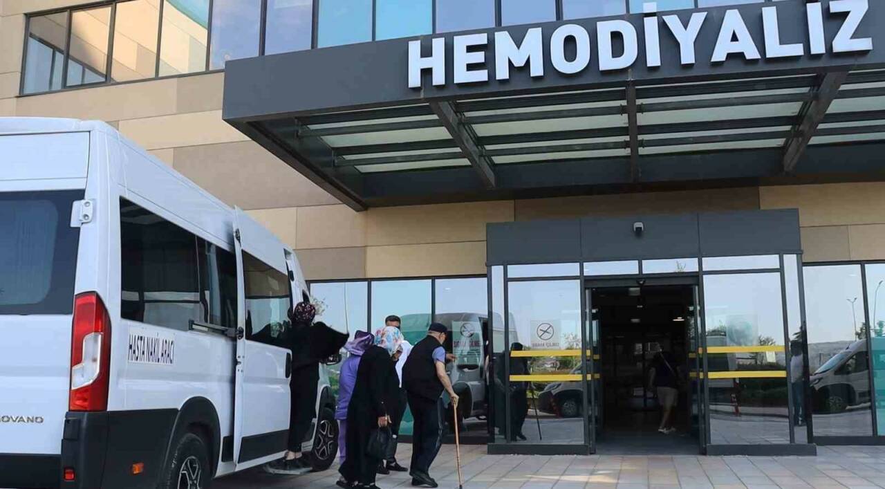 Bursa'da diyaliz hastalarına güzel haber: Hizmet günü arttırıldı 4 bursada diyaliz hastalarina guzel haber hizmet gunu arttirildi 17b55d176a40