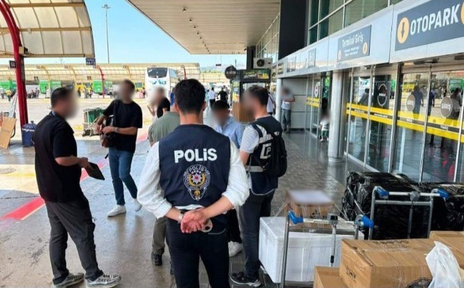 Bursa’da düzensiz göçün önlenmesi, göçmen kaçakçılığı organizatörlerinin yakalanması ve kamu