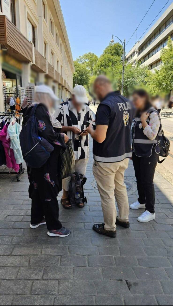 bursada duzensiz gocmenlere karsi operasyon e39c0f031f67