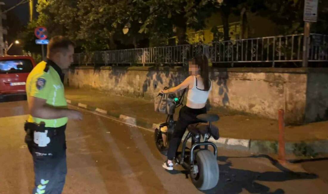 Bursa’da alkol denetimi sırasında şüpheli seyreden elektrikli bisiklet sürücüsü durduruldu.