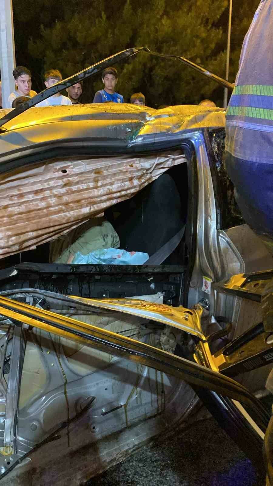 Bursa’da feci kaza! Metrelerce takla attı 1 bursada feci kaza metrelerce takla atti 57789efa23f1