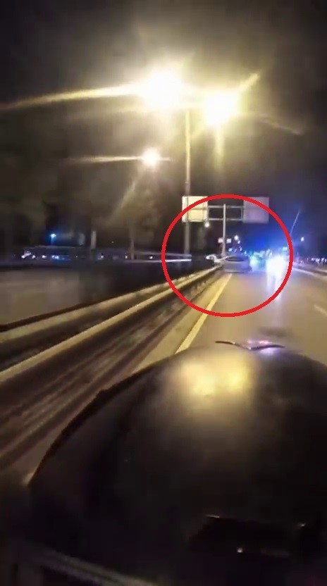 Bursa’da feci kaza! Metrelerce takla attı 6 bursada feci kaza metrelerce takla atti e8e79ddf59ae