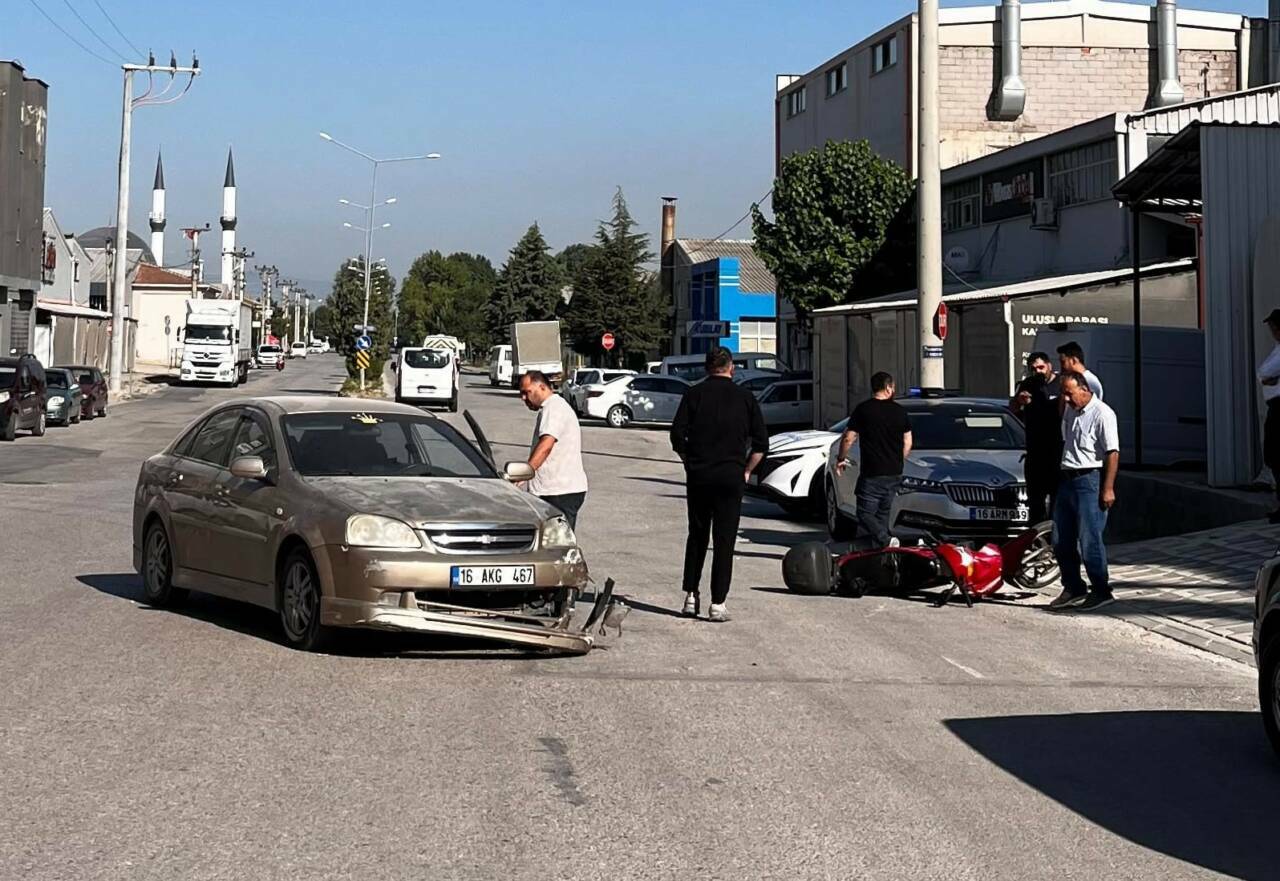 Bursa'da feci kaza! O anlar kamerada... 1 bursada feci kaza o anlar kamerada c427fbe84aa4