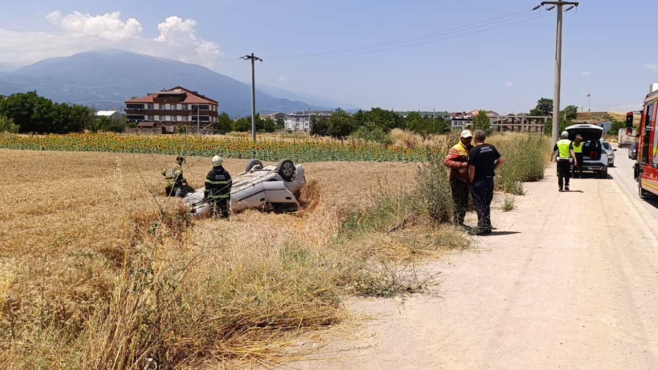 bursada feci kaza tarlaya uctu 709688e0724c