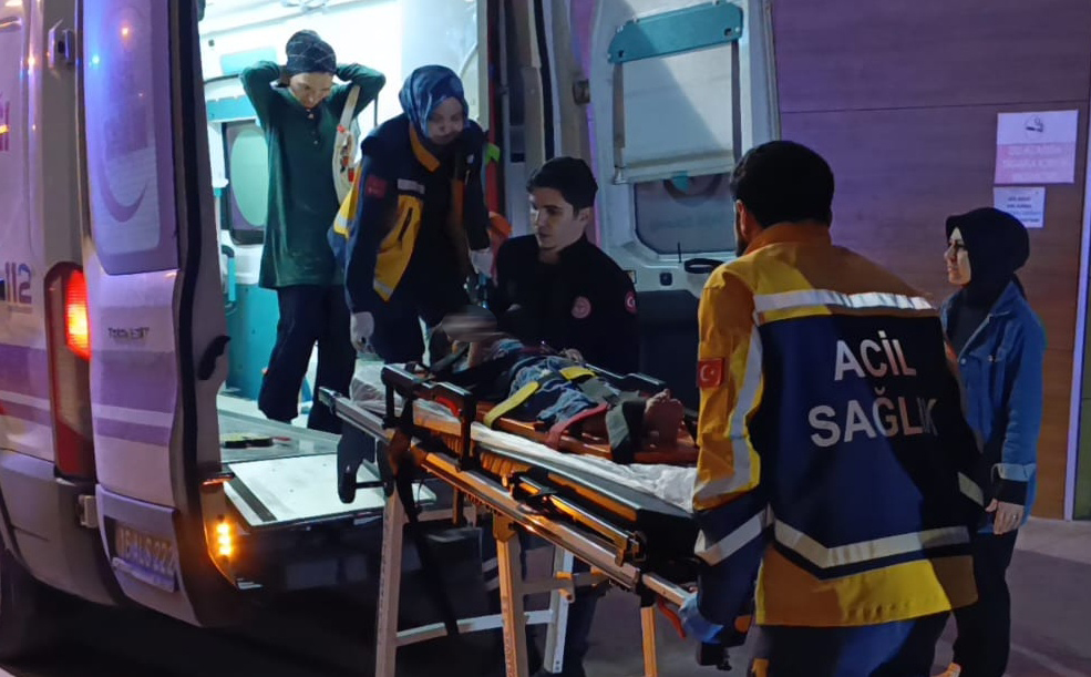 Bursa'nın İnegöl ilçesinde 2'nci kattaki dairenin penceresinden düşen Alpaslan K.